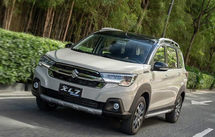 Giá thuê xe suzuki xl7 tại Hà Nội