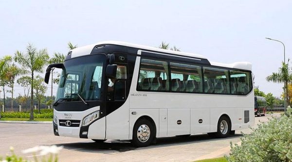 Thuê Xe Limousine 24 chỗ Giá rẻ