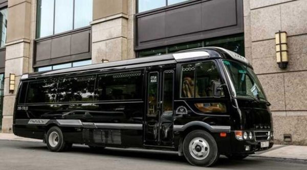 Thuê Xe Limousine 24 chỗ tại Hà Nội