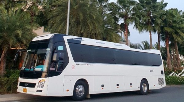 Thuê Xe Limousine Hà Nội 29 chỗ