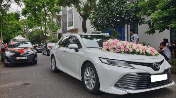 Cho Thuê Xe Cưới Camry Hà Nội