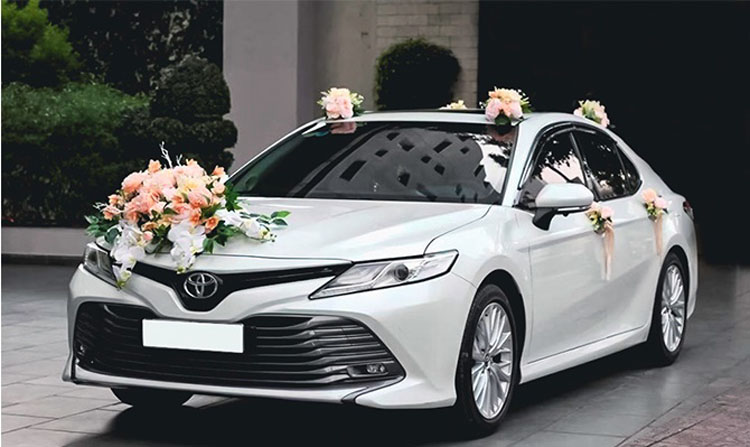 Giá Thuê Xe Cưới Camry Hà Nội