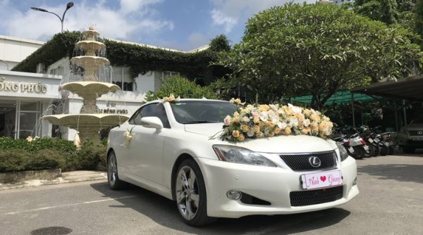 Giá Thuê Xe Cưới Lexus tại Hà Nội