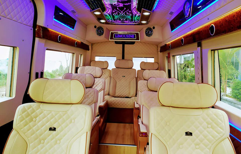 Nội thất Xe Limousine Hà Nội đến Sapa