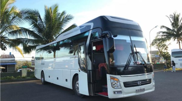 Thuê Xe 50 chỗ Hyundai Express Hà Nội