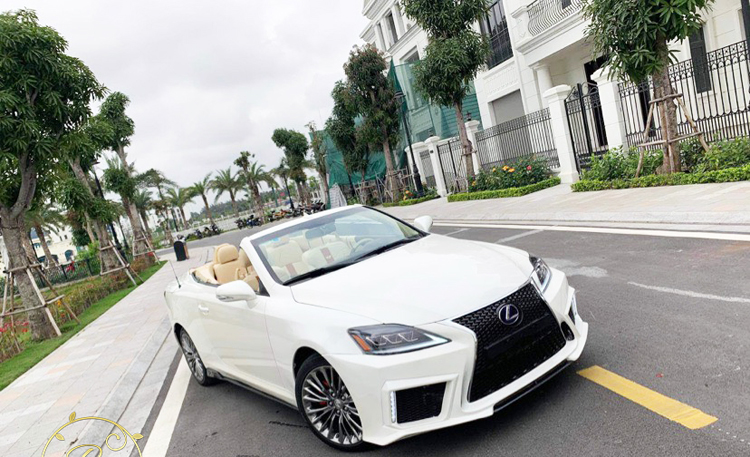 Thuê Xe Lexus tại Hà Nội