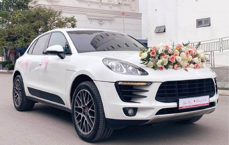 Thuê Xe Cưới Porsche tại Hà Nội